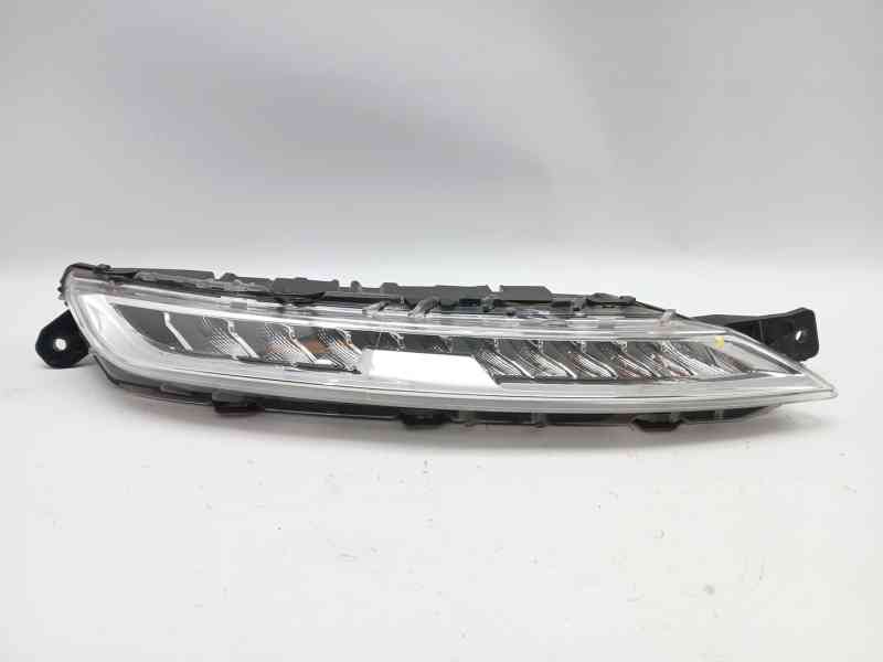 Recambio de piloto delantero derecho para citroën c4 spacetourer (3d_) 1.2 puretech 130 referencia OEM IAM 9676036480 89209021 