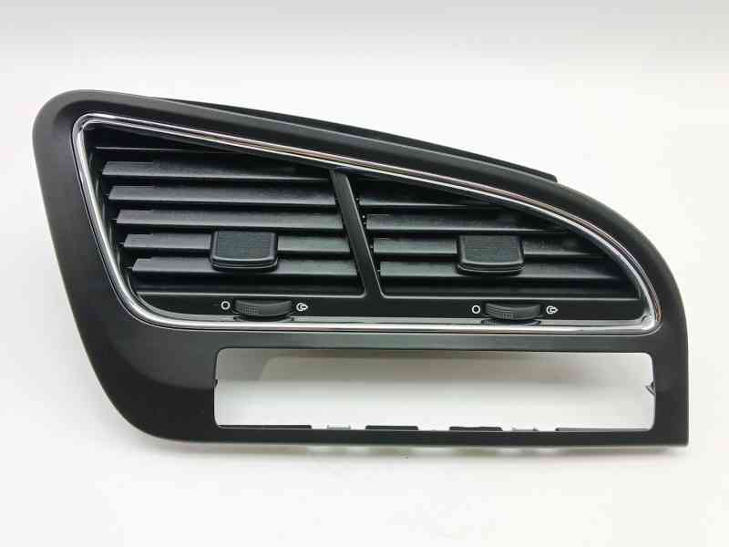 Recambio de rejilla aireadora para peugeot 5008 (0u_, 0e_) 1.6 bluehdi 120 referencia OEM IAM 824771 824771 
