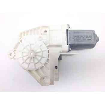 MOTOR ELEVALUNAS DELANTERO DERECHO 8K0959802A 