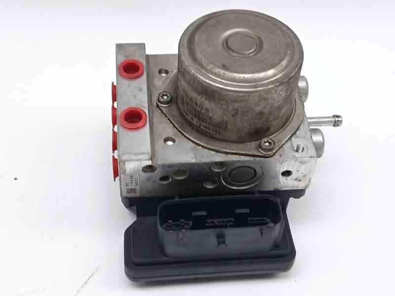 Recambio de abs para nissan x-trail ii (t31) 2.0 dci 4x4 referencia OEM IAM 7424K031 TD8405 47660JG20A
