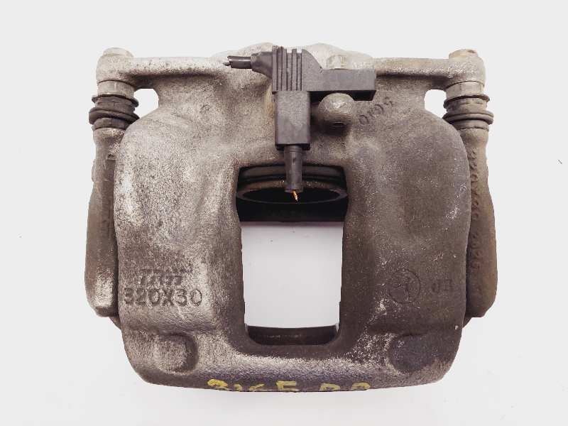 Recambio de pinza freno delantera derecha para mercedes-benz gla (clase 245 g) 220 d referencia OEM IAM A0004217081 A24618 