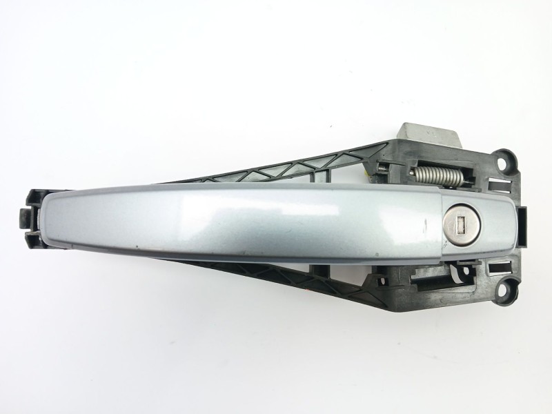 Recambio de maneta exterior delantera izquierda para opel astra h berlina sport referencia OEM IAM 24463523  138620