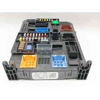 CAJA RELES / FUSIBLES 9832880280 