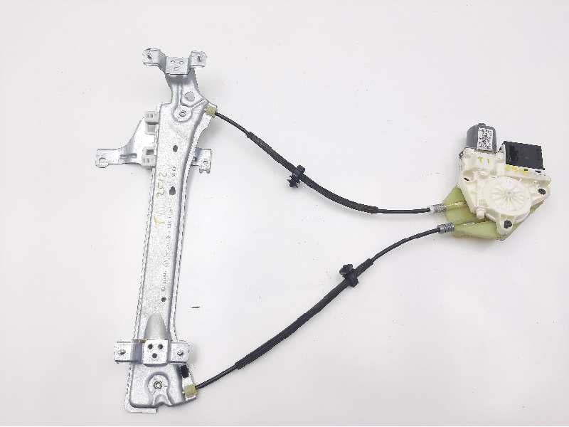 Recambio de elevalunas trasero izquierdo para renault megane iii berlina 5 p limited referencia OEM IAM 827210003R 827310185R 01