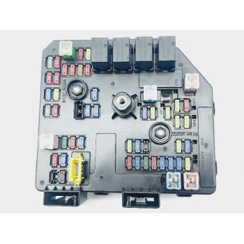 CAJA RELES / FUSIBLES 95381499 