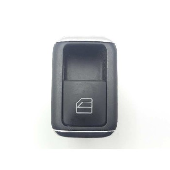 MANDO ELEVALUNAS TRASERO DERECHO A2048707358 10034661 