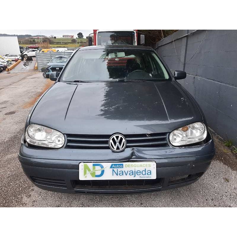 volkswagen golf iv berlina (1j1) del año 2002