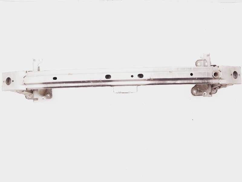 Recambio de refuerzo paragolpes delantero para mazda 5 berl. (cr) 2.0 crtd active+ (105kw) referencia OEM IAM C23550070B  