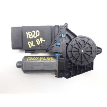 MOTOR ELEVALUNAS DELANTERO DERECHO 101434201 05076410 0130821694