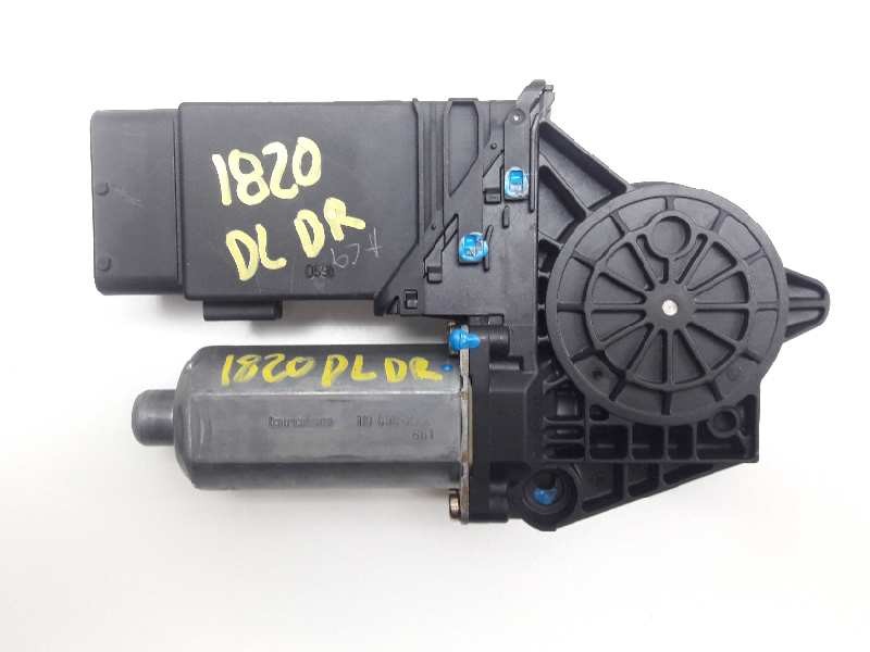 Recambio de motor elevalunas delantero derecho para volkswagen passat berlina (3b2) comfortline referencia OEM IAM 101434201 050
