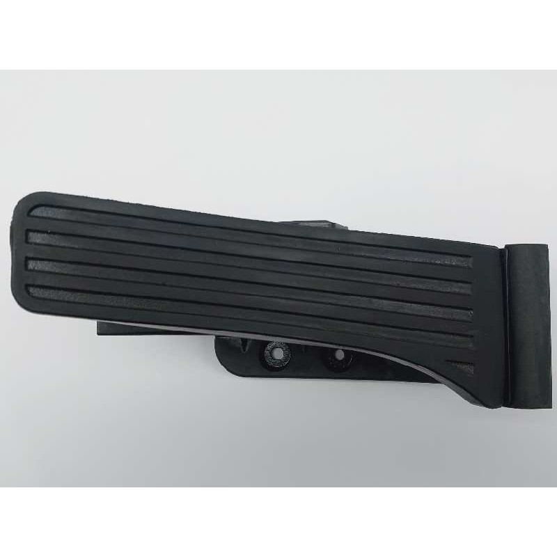 Recambio de potenciometro pedal para mercedes clase c (w204) berlina c 200 cdi blueefficiency (204.001) referencia OEM IAM A2043