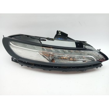 FARO DERECHO 68157104AS f00HTC501029 68321 886AB