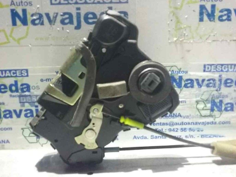 Recambio de cerradura puerta delantera izquierda para toyota corolla (e12) referencia OEM IAM  ELECTRICA 6 PINS