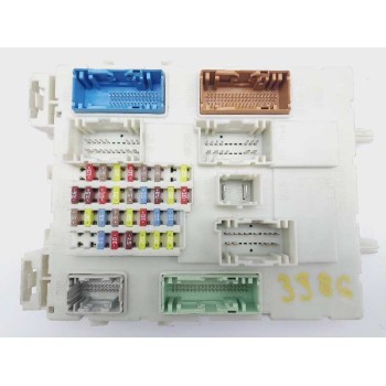 CAJA RELES / FUSIBLES EM5T14014GCB 