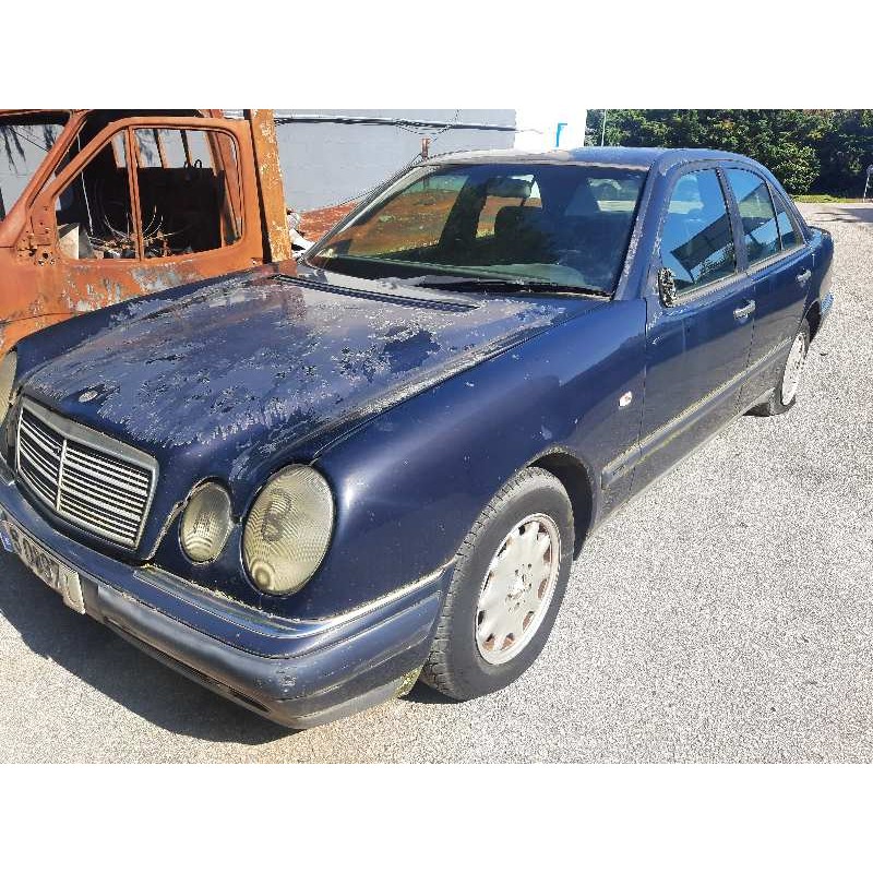 mercedes clase e (w210) berlina diesel del año 1997