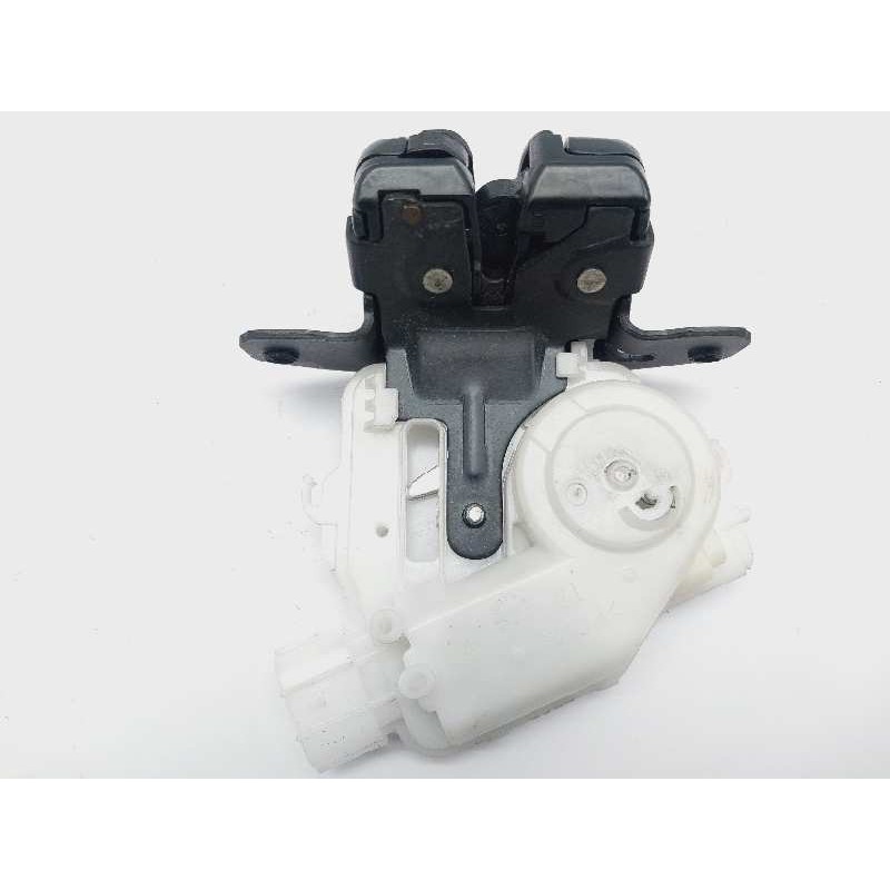 Recambio de cerradura maletero / porton para toyota auris active referencia OEM IAM 6935002090  