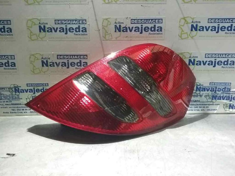 Recambio de piloto trasero derecho para mercedes-benz clase a (w169) a 180 cdi a-edition referencia OEM IAM A1698201064R  