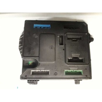 CAJA RELES / FUSIBLES 284B15364R S180098701 