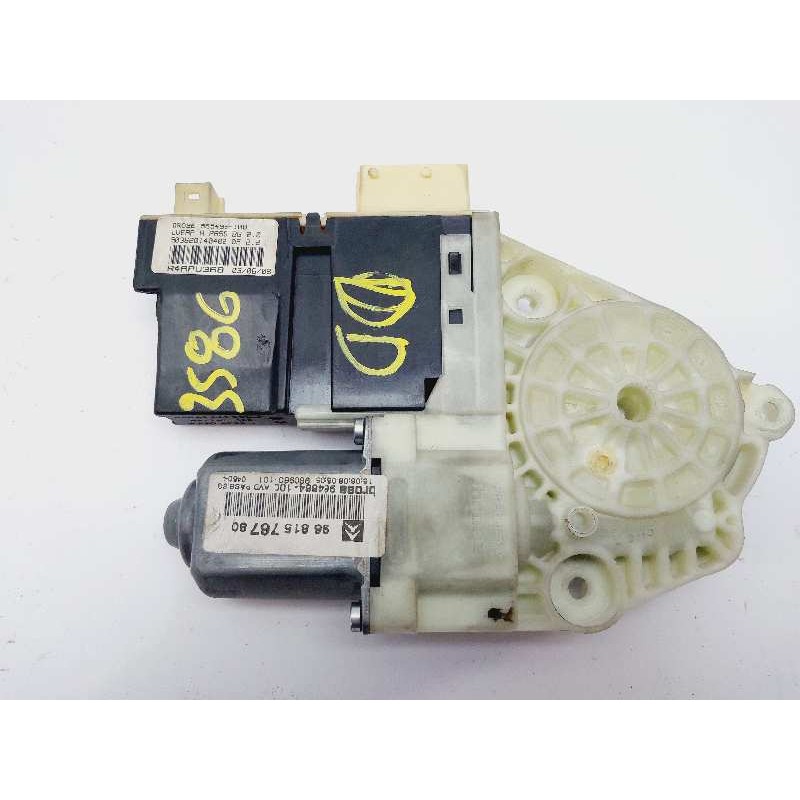 Recambio de motor elevalunas delantero derecho para citroen c4 coupe vtr referencia OEM IAM 9681576780  