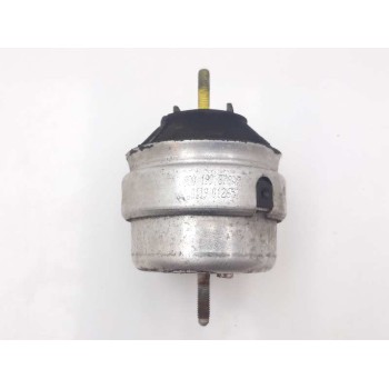 SOPORTE MOTOR IZQUIERDO 8D0199379 