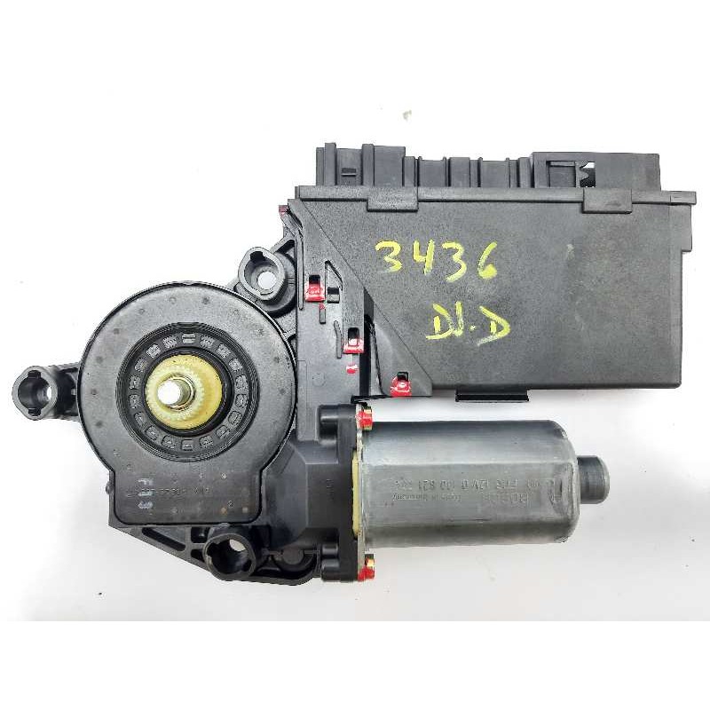 Recambio de motor elevalunas delantero derecho para audi a4 berlina (8e) 2.0 referencia OEM IAM 8E1959802B 105841101 5WK47006ABF