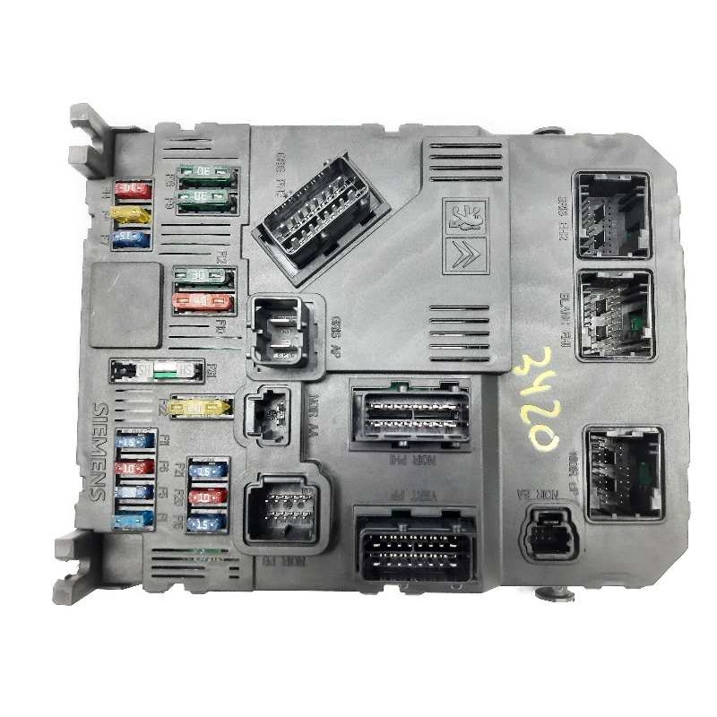 Recambio de caja reles / fusibles para citroen xsara picasso 2.0 hdi referencia OEM IAM 9649627780 S118085320 