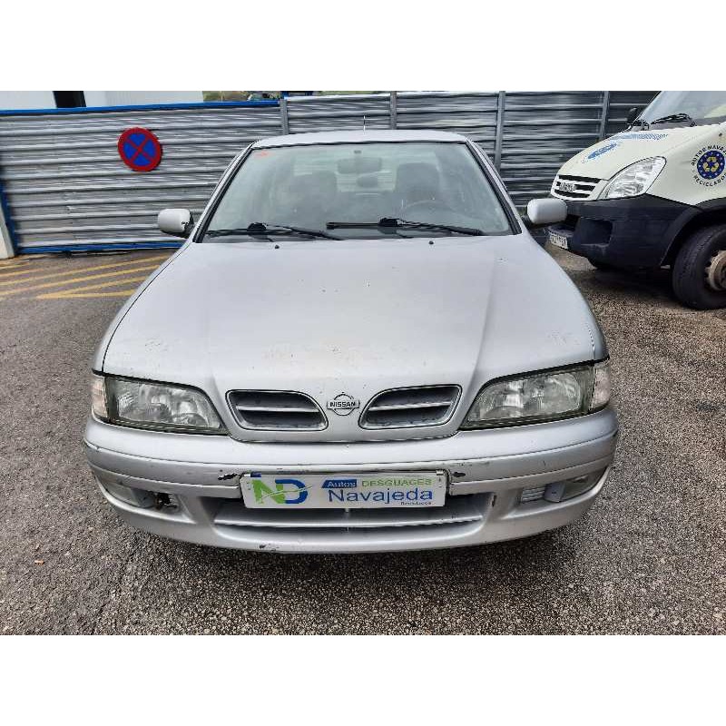 nissan primera berlina (p11) del año 1998