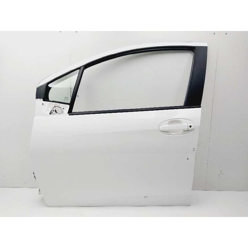 Recambio de puerta delantera izquierda para toyota yaris city referencia OEM IAM 670020D230  