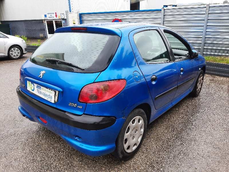 peugeot 206 berlina del año 2006