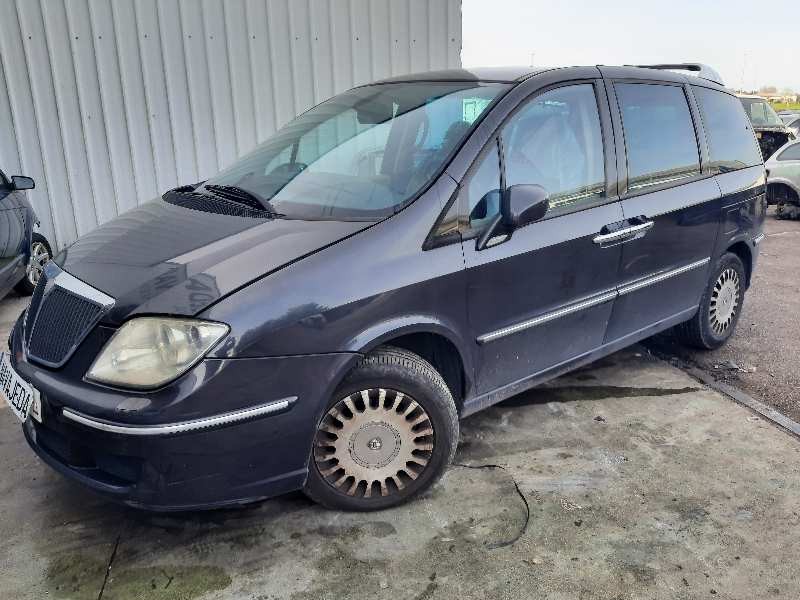 lancia phedra (180) del año 2005