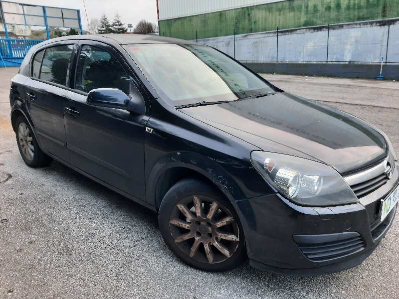 opel astra h berlina del año 2006