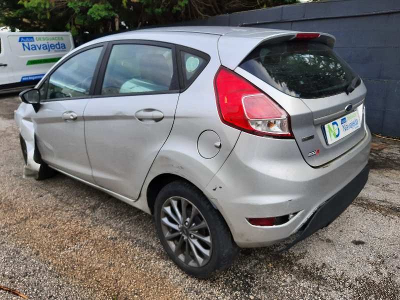 ford fiesta (ccn) del año 2013