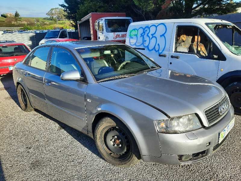 audi a4 berlina (8e) del año 2004