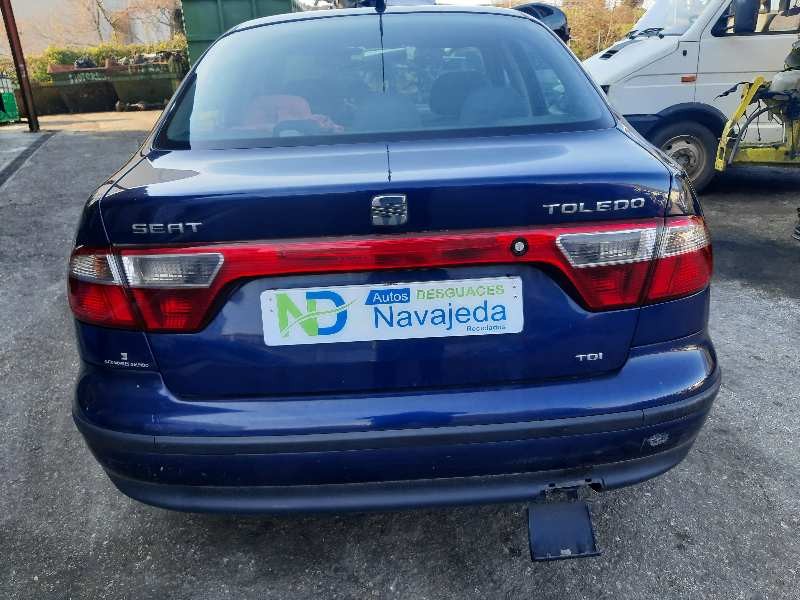 seat toledo (1m2) del año 2000