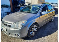 opel astra h berlina del año 2004 2