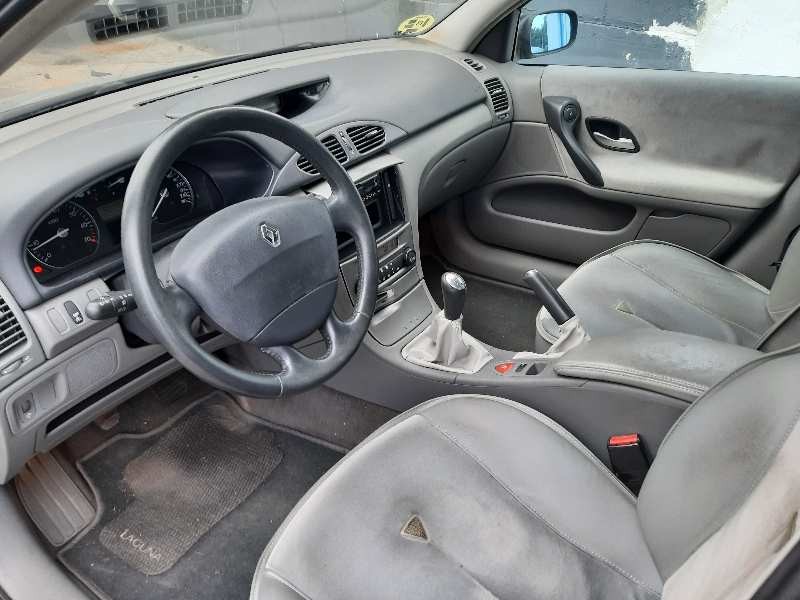 renault laguna ii (bg0) del año 2003