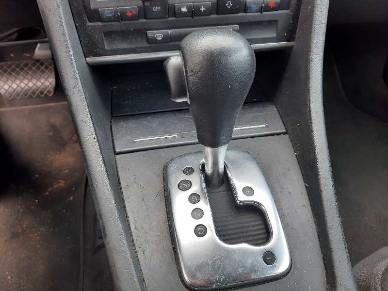 audi a4 berlina (8e) del año 2001