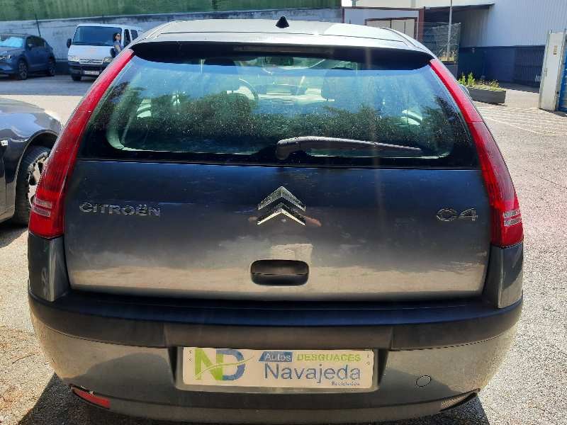 citroen c4 berlina del año 2008