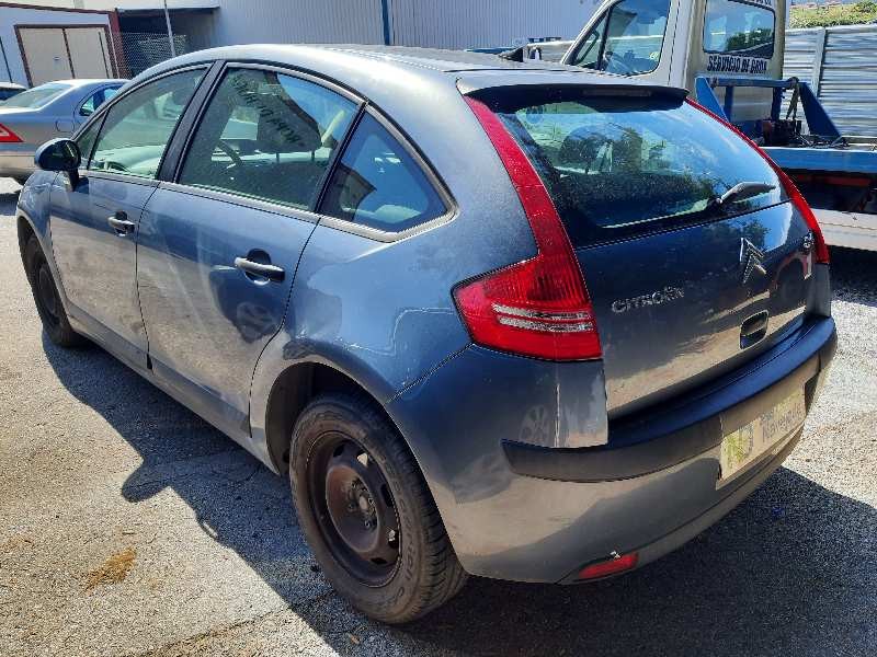 citroen c4 berlina del año 2008