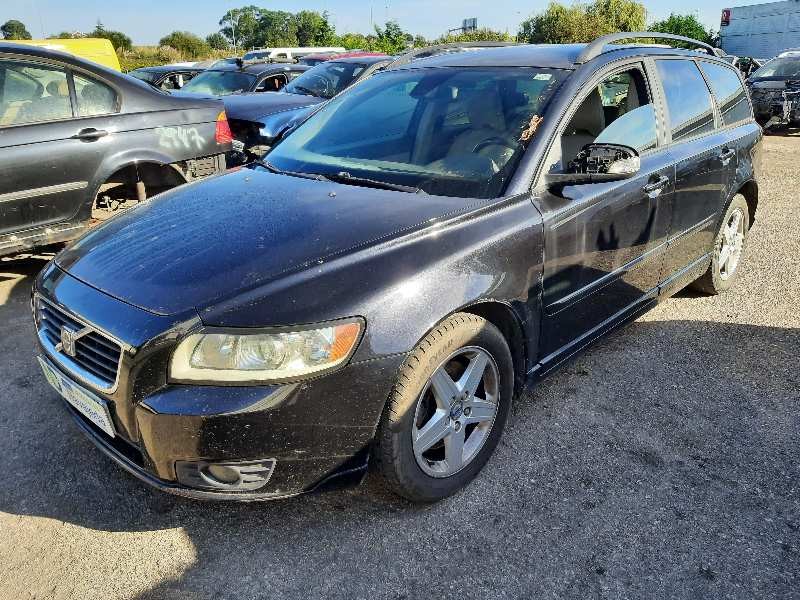 volvo v50 familiar del año 2009