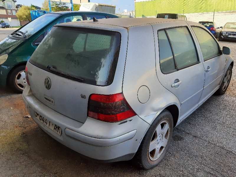 volkswagen golf iv berlina (1j1) del año 1998