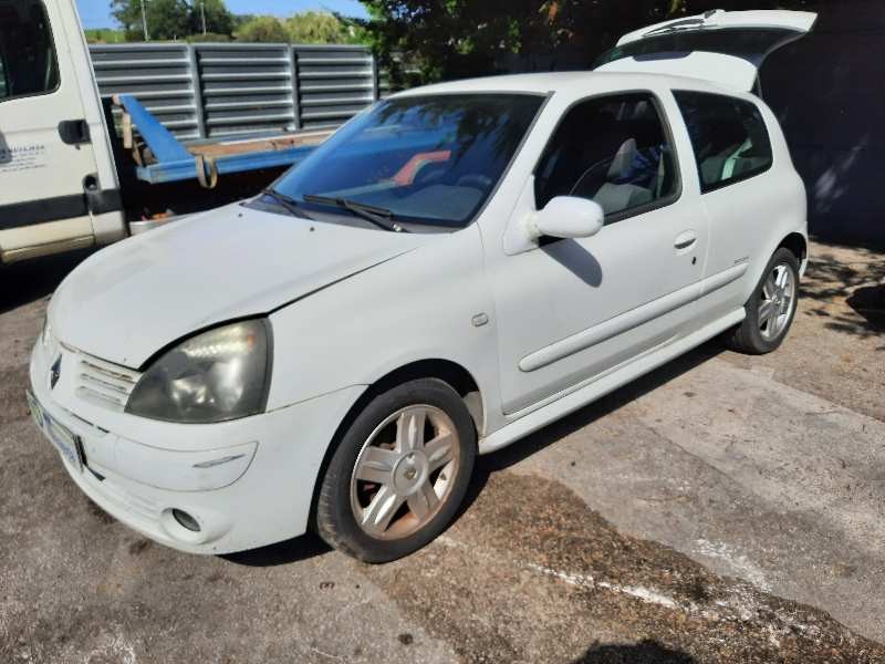 renault clio ii fase ii (b/cb0) del año 2004