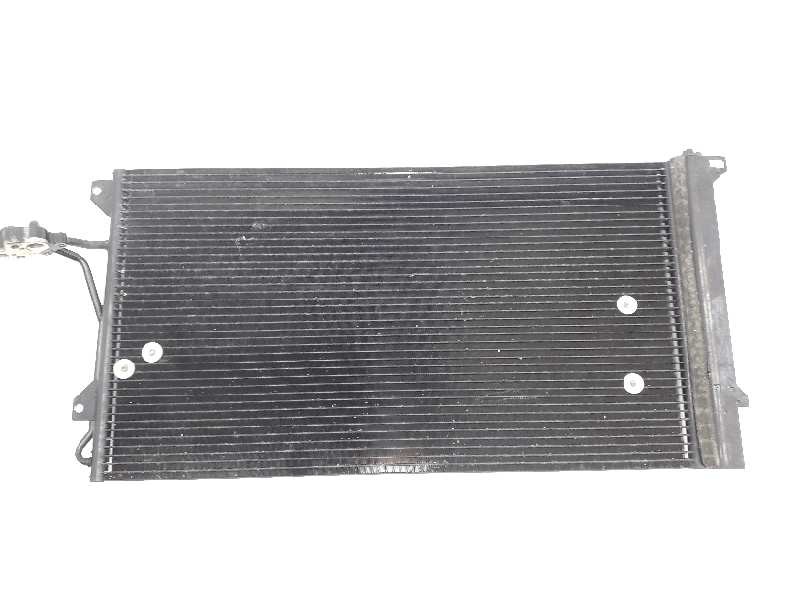 Recambio de condensador / radiador aire acondicionado para volkswagen touareg (7la) tdi r5 referencia OEM IAM 7L0820411F  