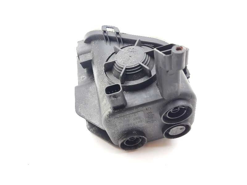 Recambio de faro antiniebla izquierdo para opel corsa d essentia referencia OEM IAM 301392437  