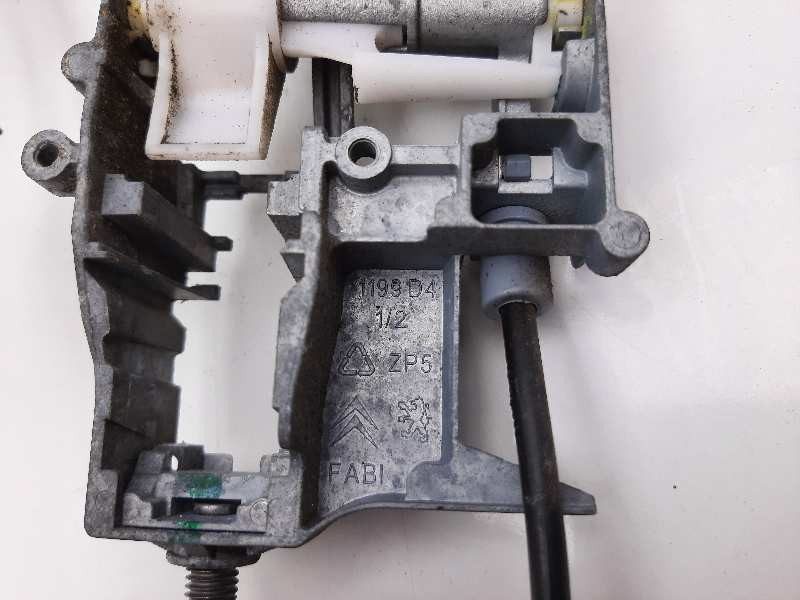 Recambio de cerradura puerta delantera derecha para citroen c4 sedan collection referencia OEM IAM 96834159 9643531 1199D4