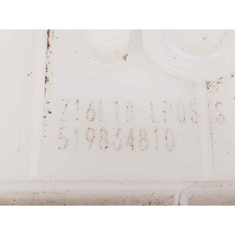 Recambio de cerradura puerta trasera izquierda para fiat tipo ii 356 berlina referencia OEM IAM 519834810  