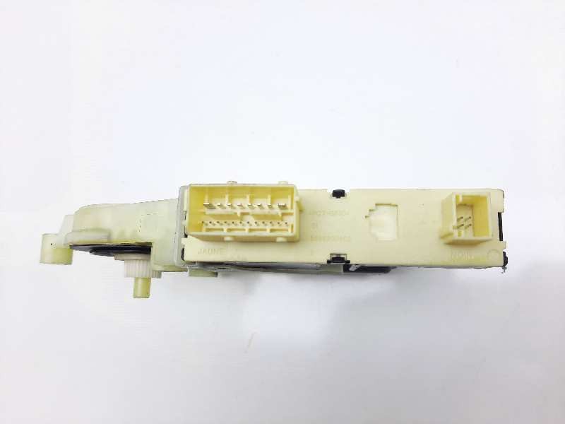 Recambio de motor elevalunas delantero derecho para citroen c4 sedan collection referencia OEM IAM 9647441380  