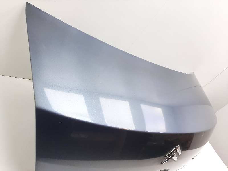 Recambio de tapa maletero para citroen c4 sedan collection referencia OEM IAM 860695  