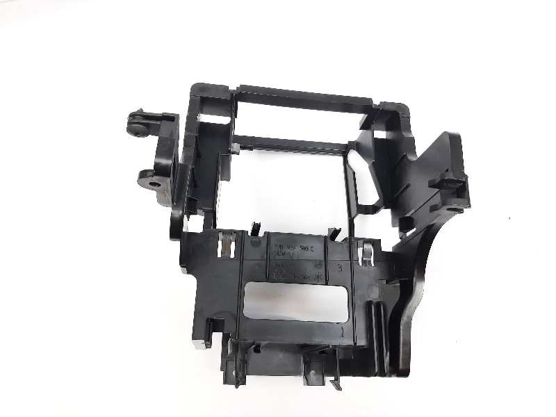 Recambio de no identificado para audi q3 (8ug) sport referencia OEM IAM 5N1959503C  