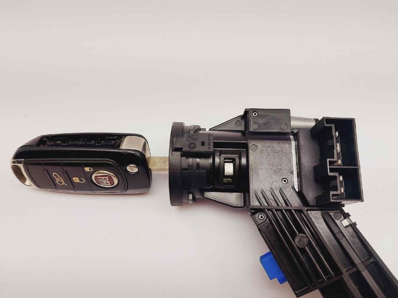 Recambio de conmutador de arranque para fiat tipo ii 356 berlina referencia OEM IAM 519773450  
